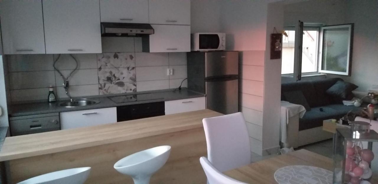 Apartman Zvoncica Vrsi Buitenkant foto
