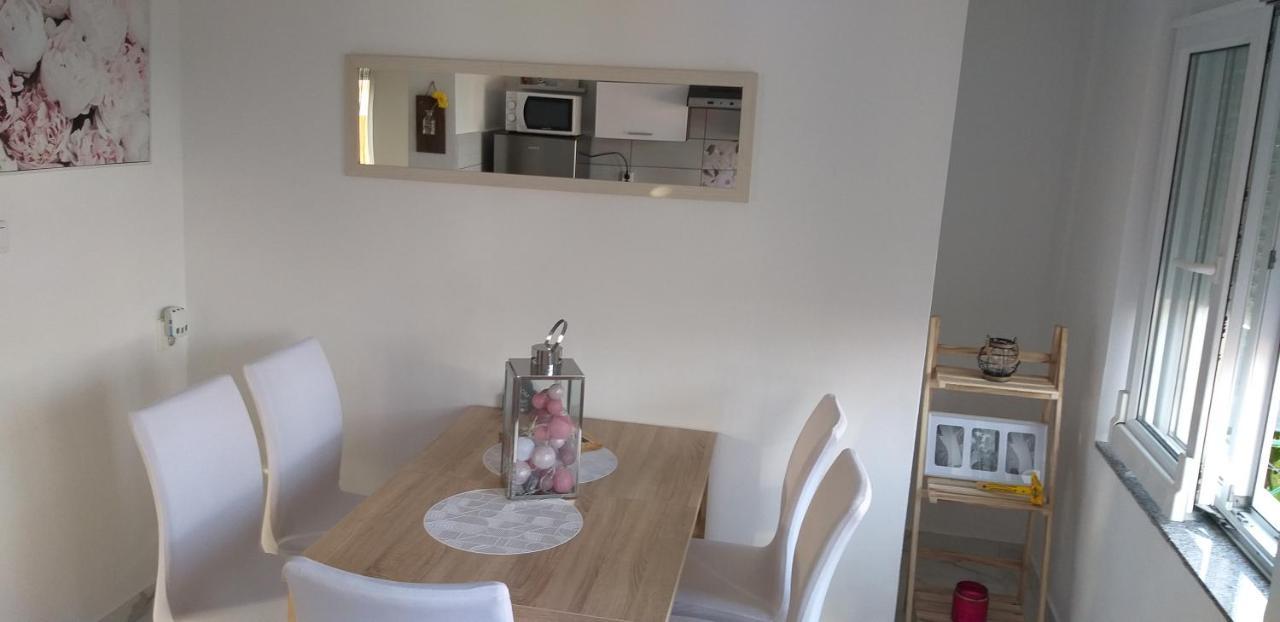 Apartman Zvoncica Vrsi Buitenkant foto